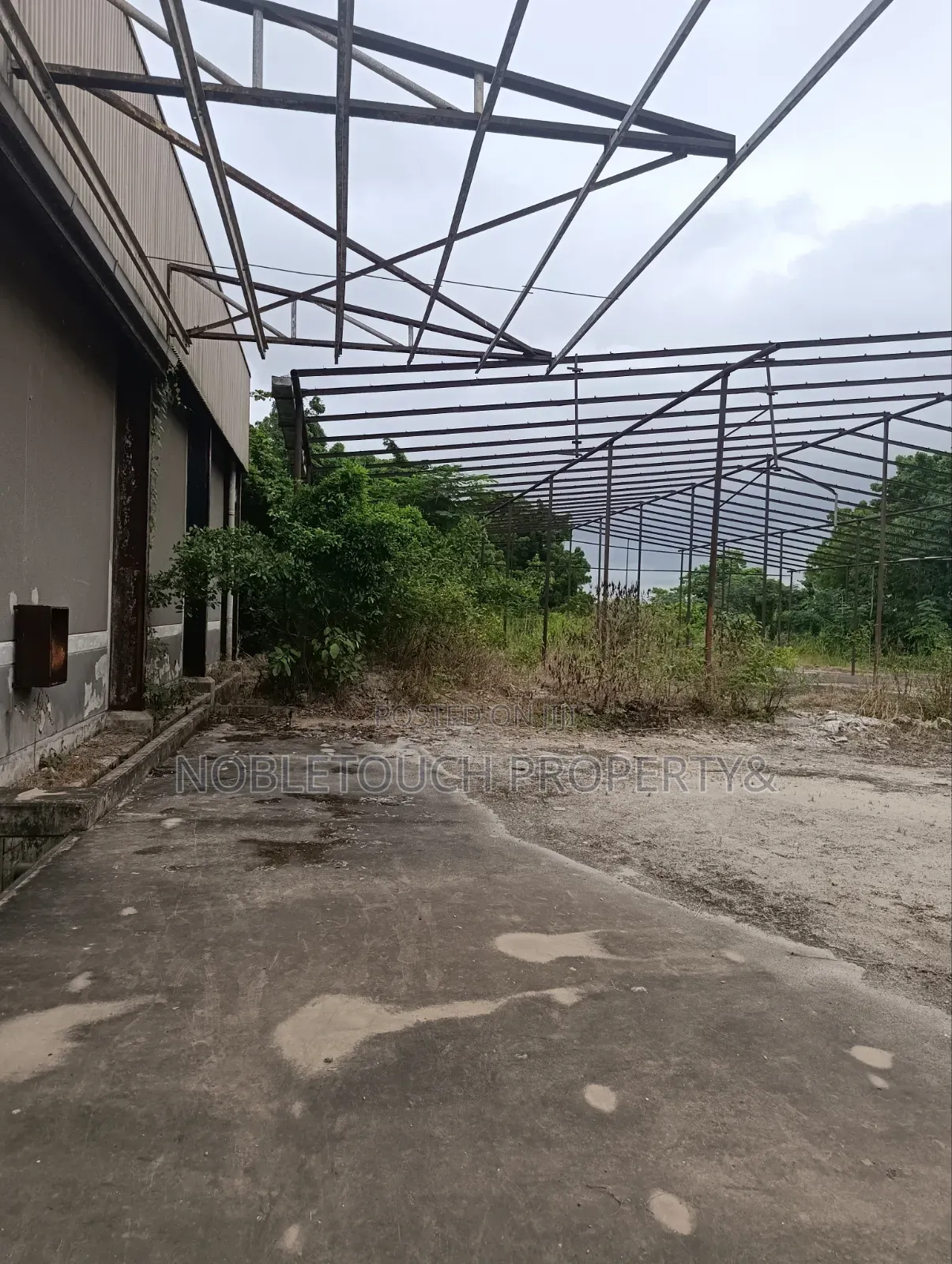 A Vacant Possession Industrial Warehouses on 6acres of Land at Agbara