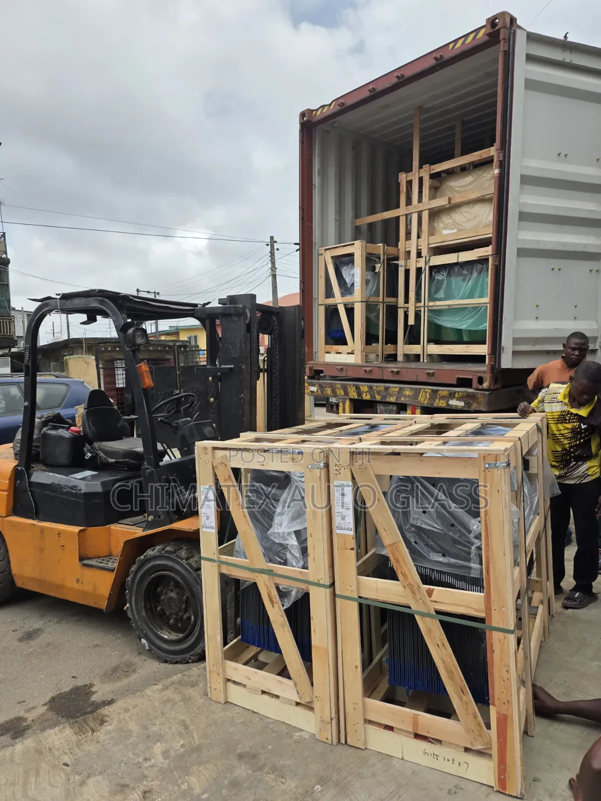 Contact Chimatex for All Kinds of Windscreen Glass,back Glass ,PANO