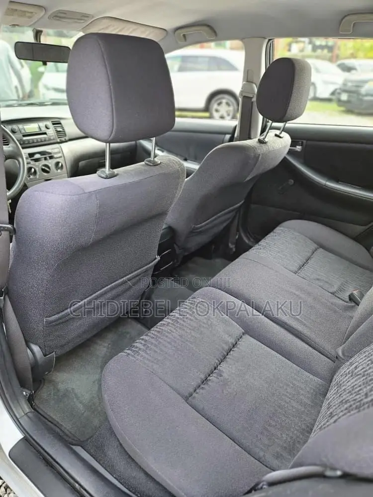 Toyota Corolla 2006 Silver