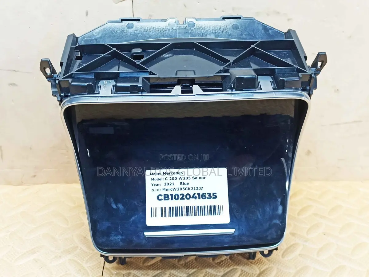 Astray /Cup Holder for C300, E300, E400, W205, W213 Model