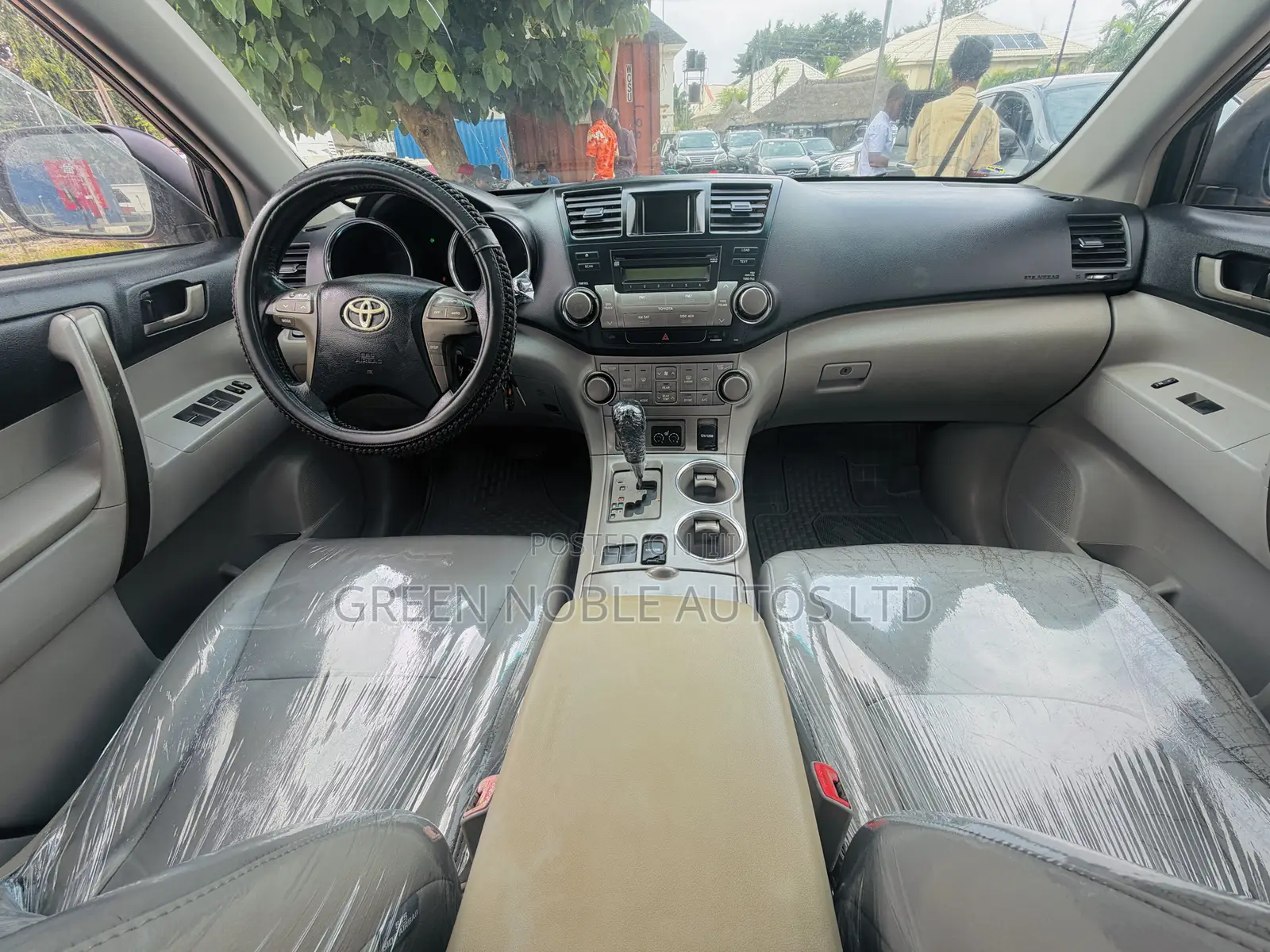 Toyota Highlander Limited 2011 Silver