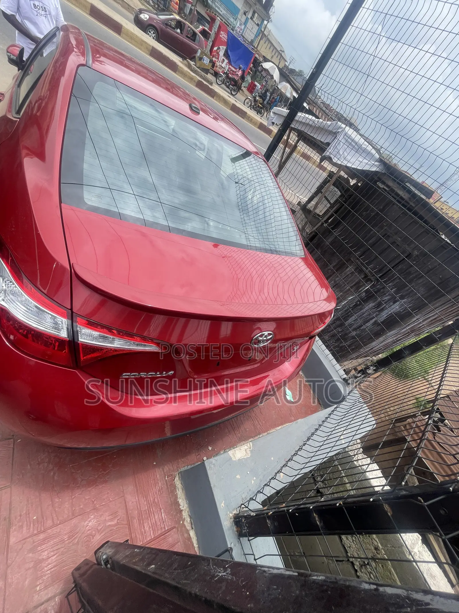 Toyota Corolla 2014 Red