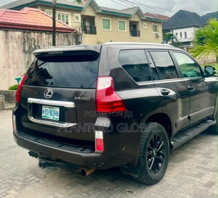 Lexus GX 2011 Black