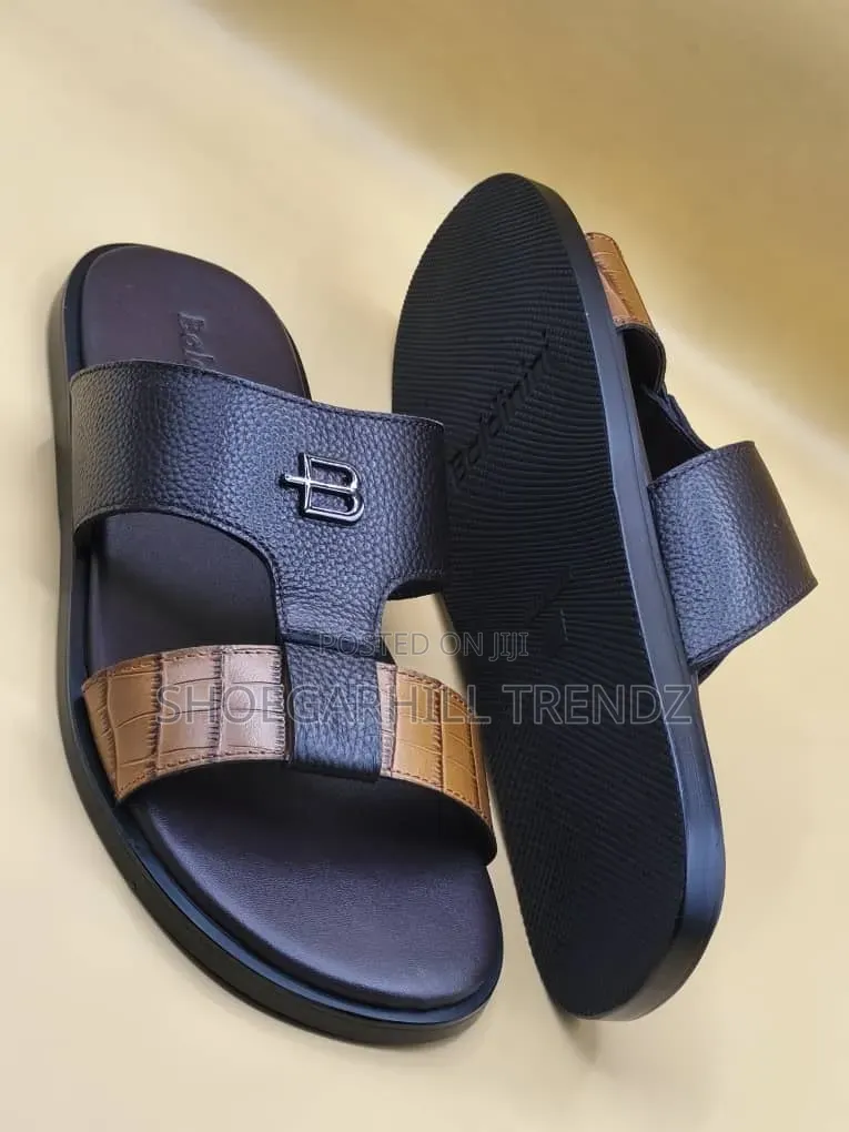 Quality Palm Slippers in Variety of Designs