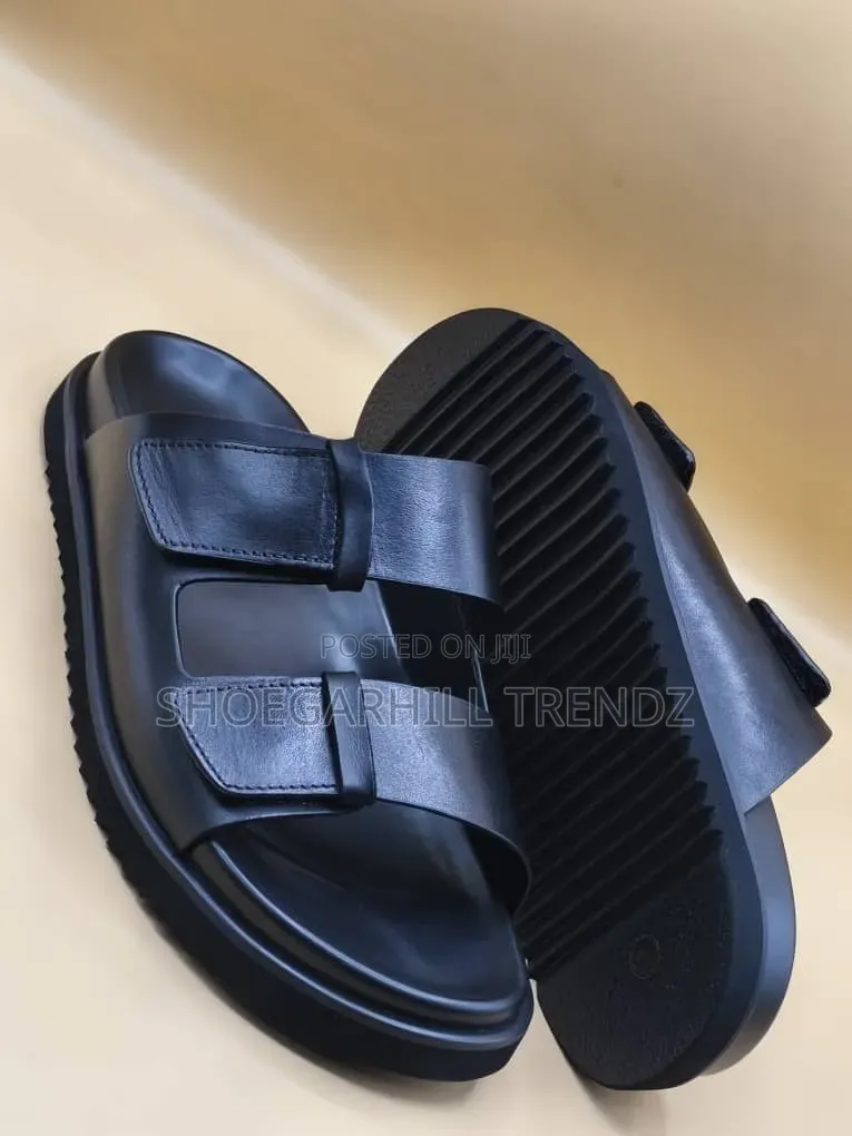 Quality Palm Slippers in Variety of Designs