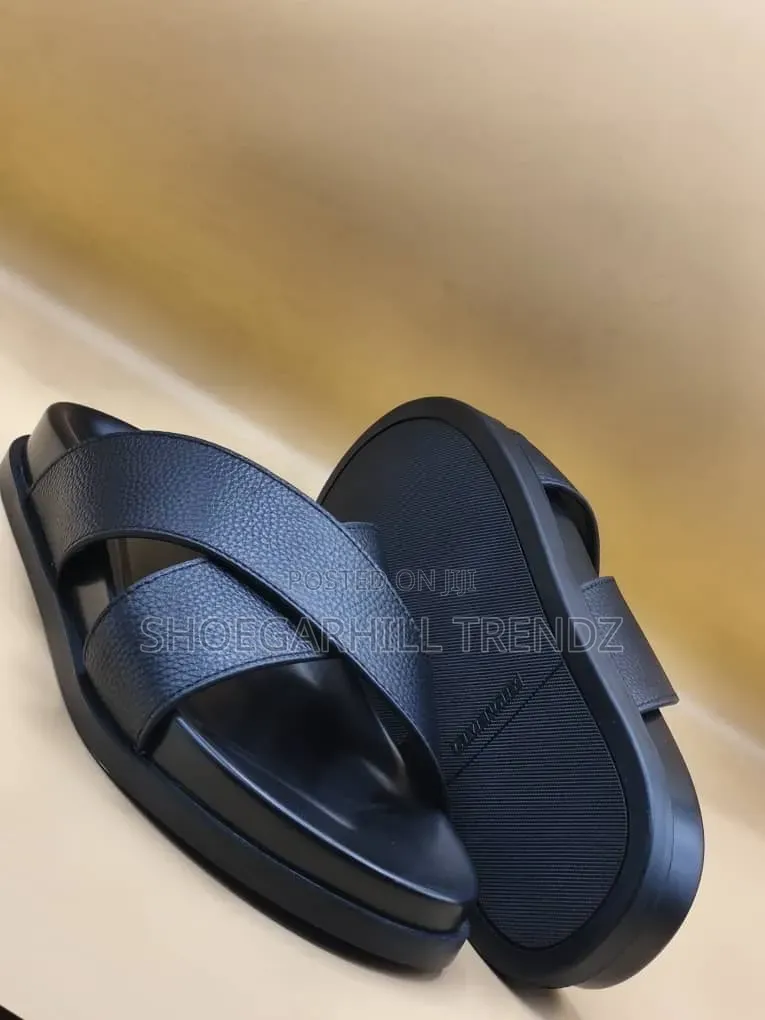 Quality Palm Slippers in Variety of Designs