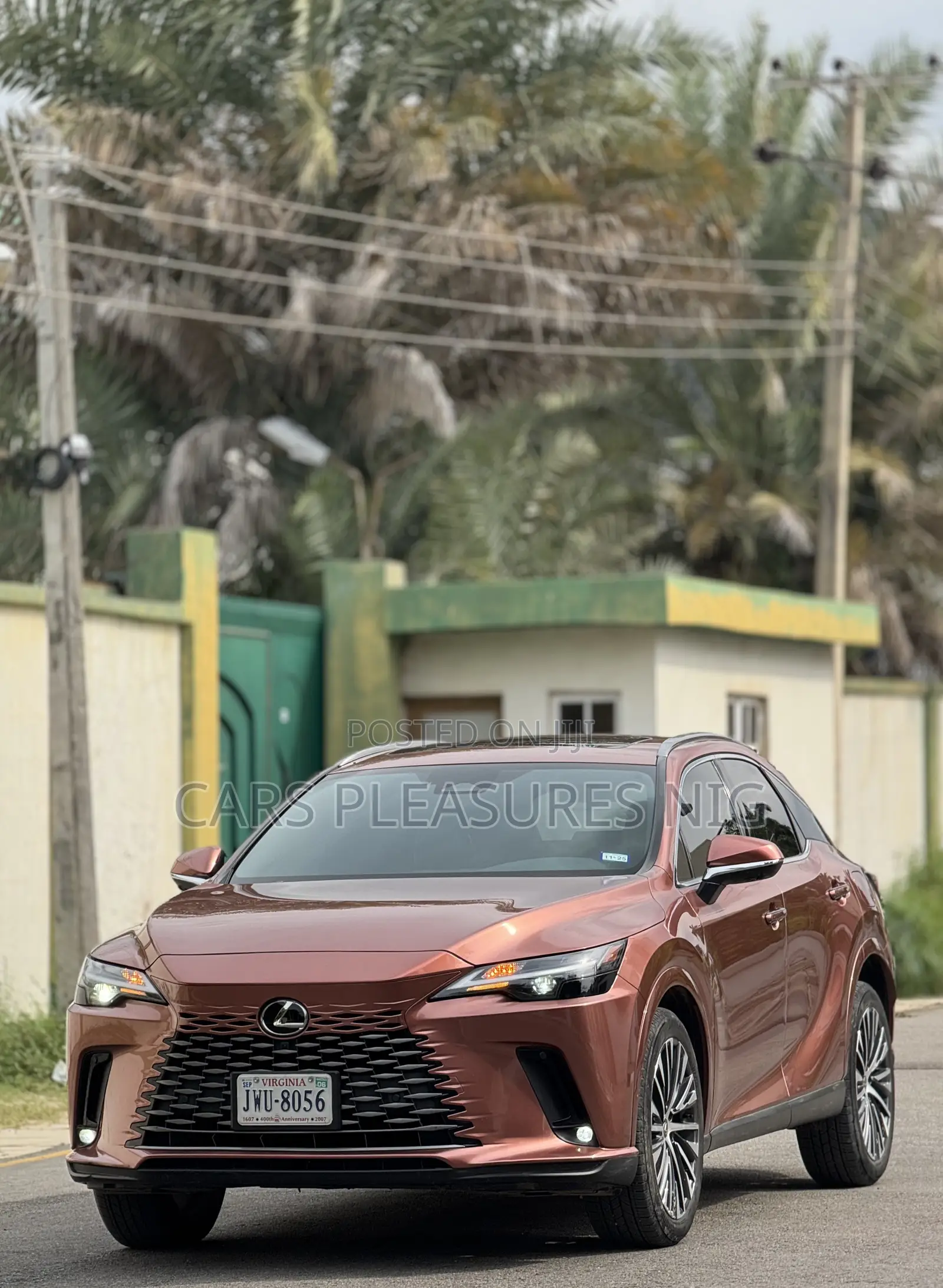 Lexus RX 2024 Orange