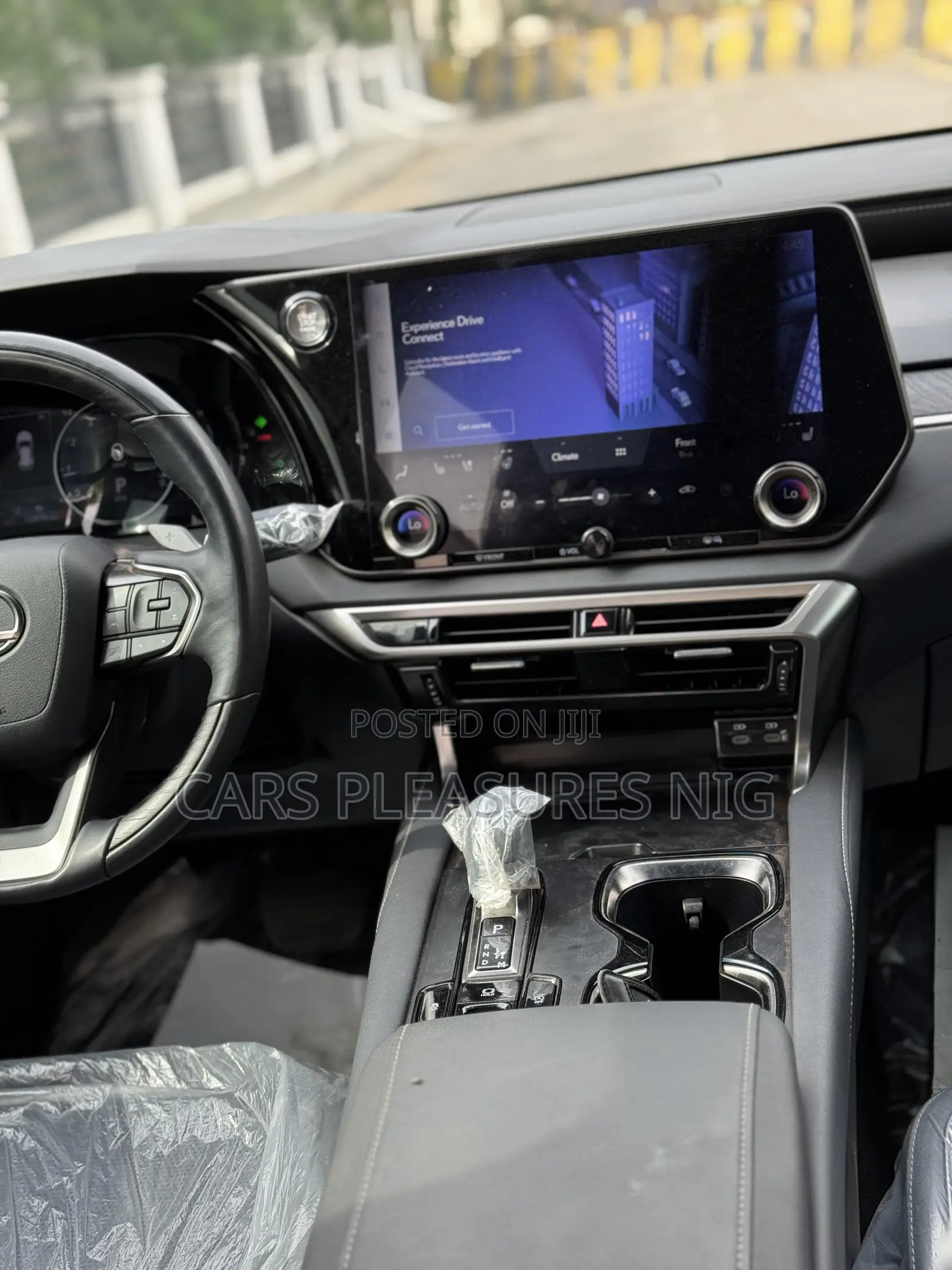 Lexus RX 2024 Orange