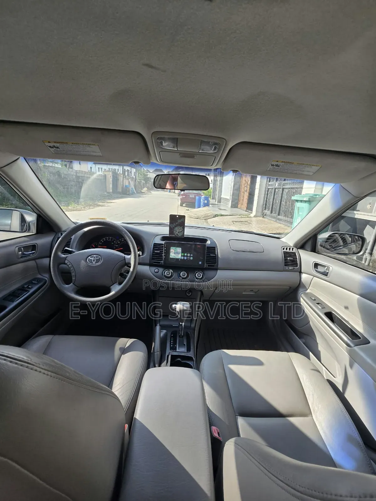 Toyota Camry 2005 Silver