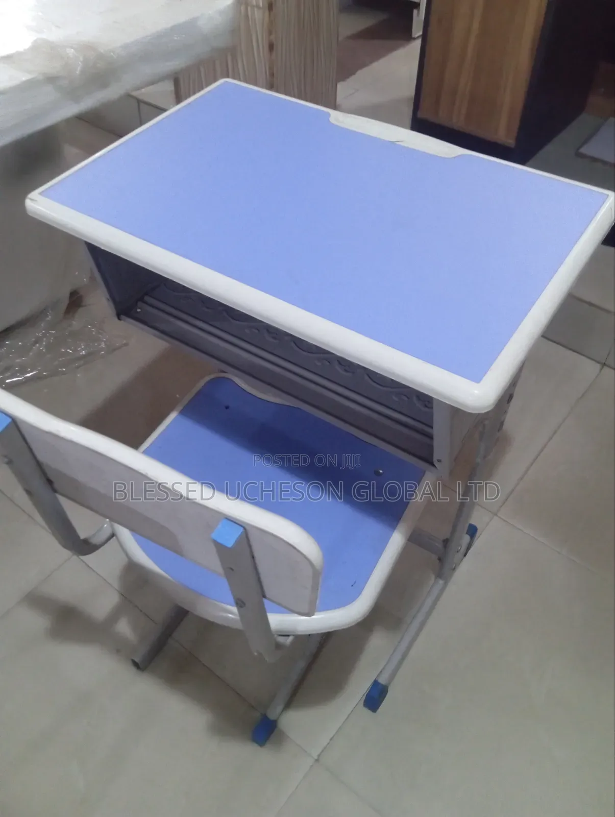 Children’s Study Desk Chair Set