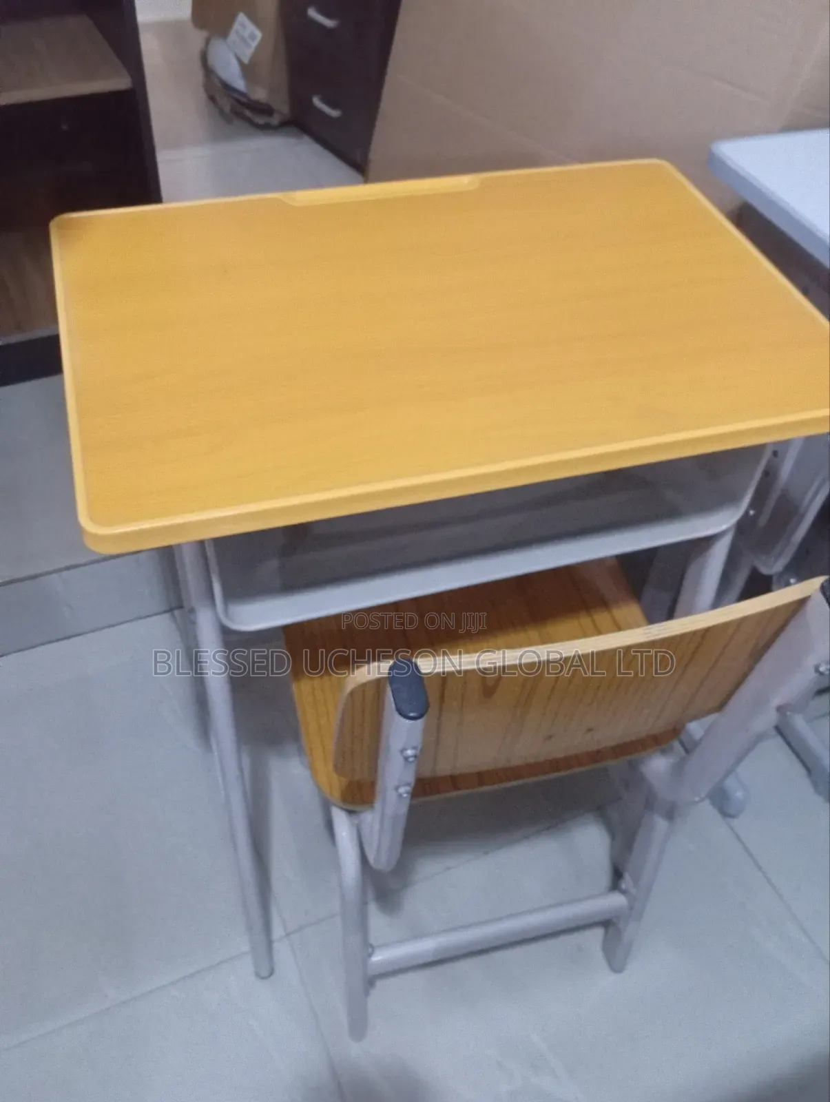 Children’s Study Desk Chair Set