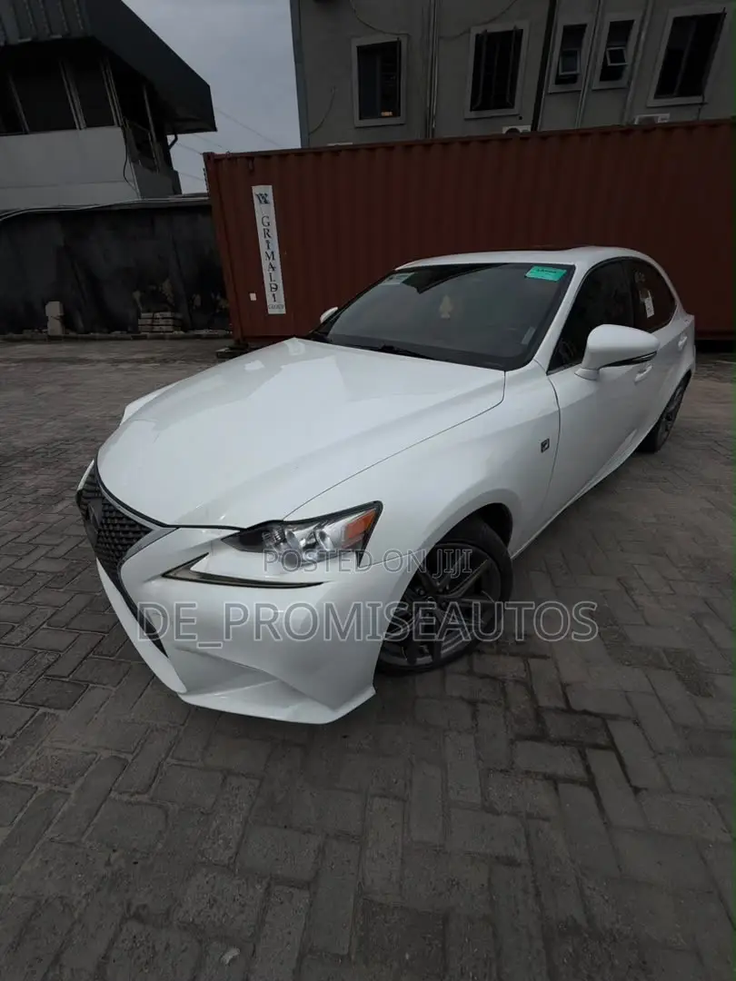 Lexus IS 350 AWD 2014 White