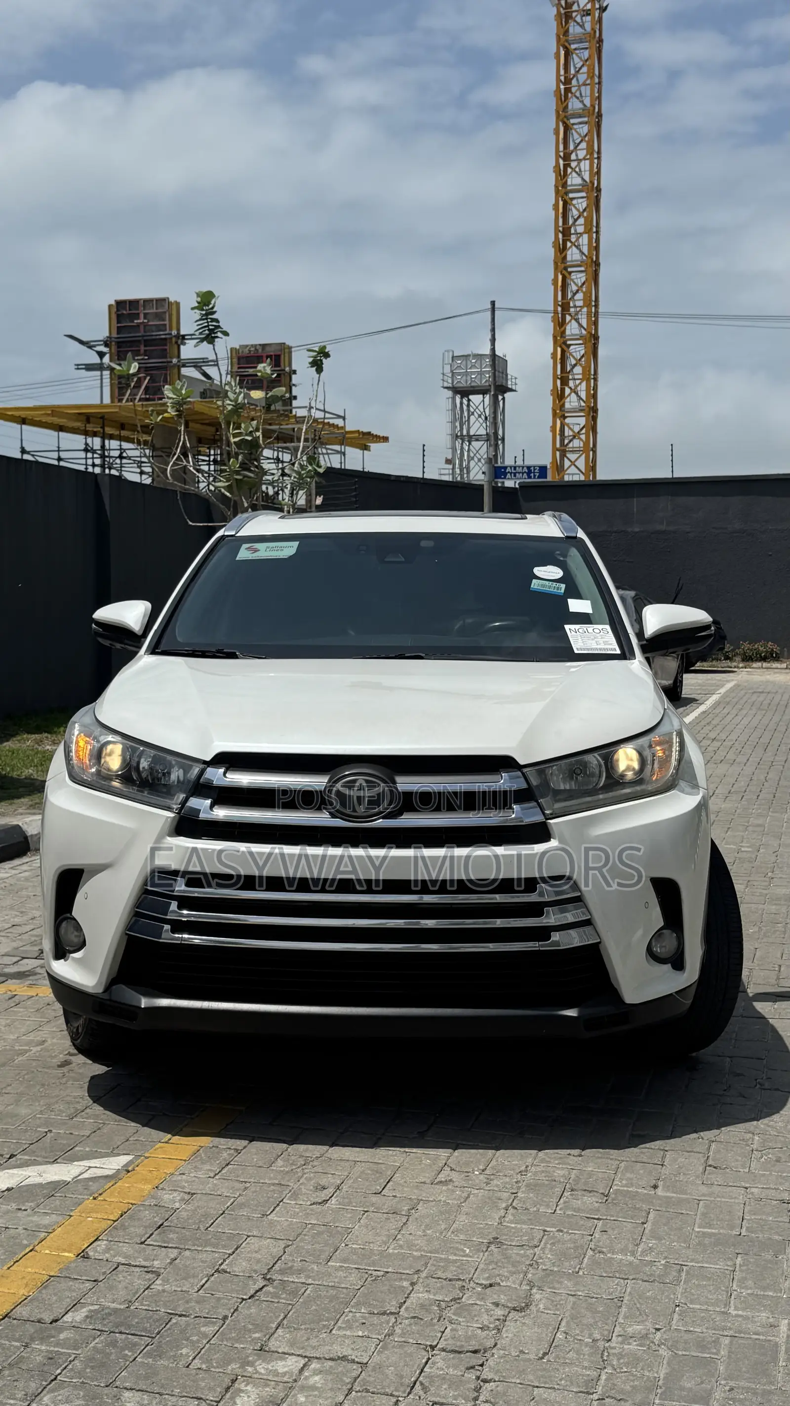 Toyota Highlander Limited Platinum 4x2 V6 (3.5L 6cyl 8A) 2018 White