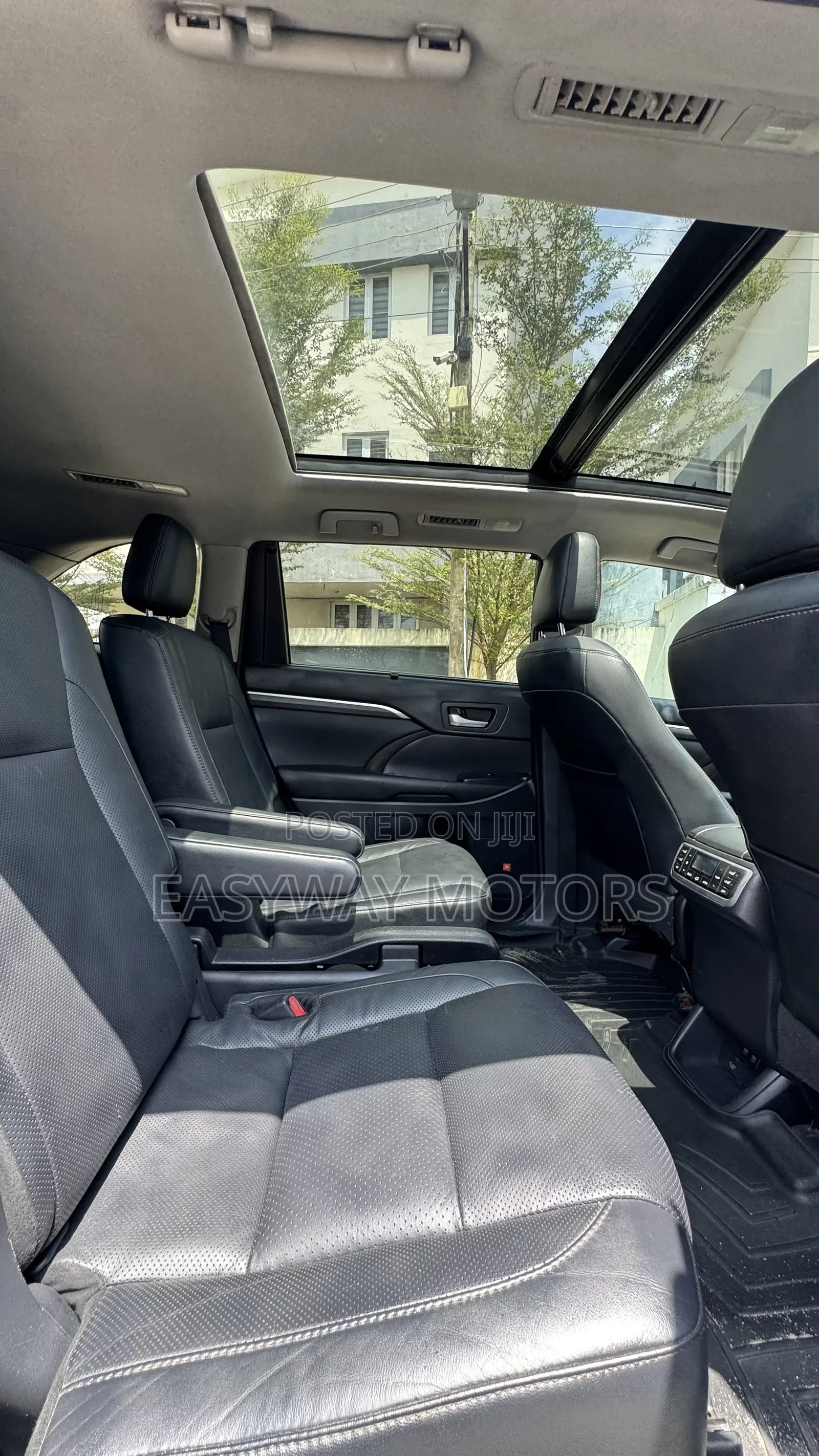 Toyota Highlander Limited Platinum 4x2 V6 (3.5L 6cyl 8A) 2018 White