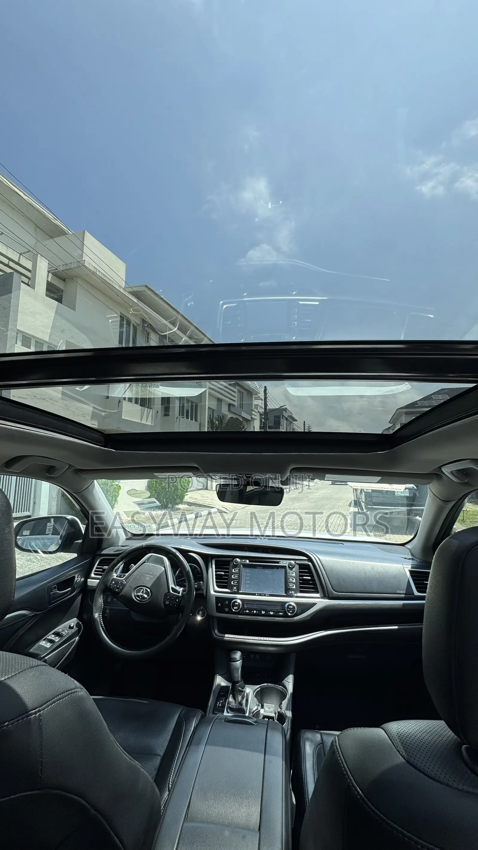 Toyota Highlander Limited Platinum 4x2 V6 (3.5L 6cyl 8A) 2018 White