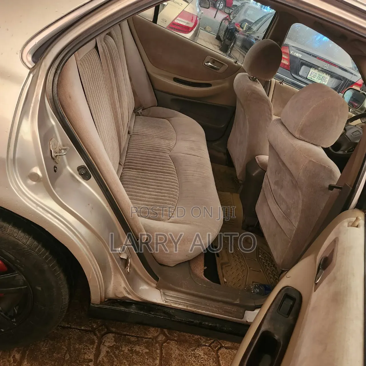 Honda Accord 2002 Gold