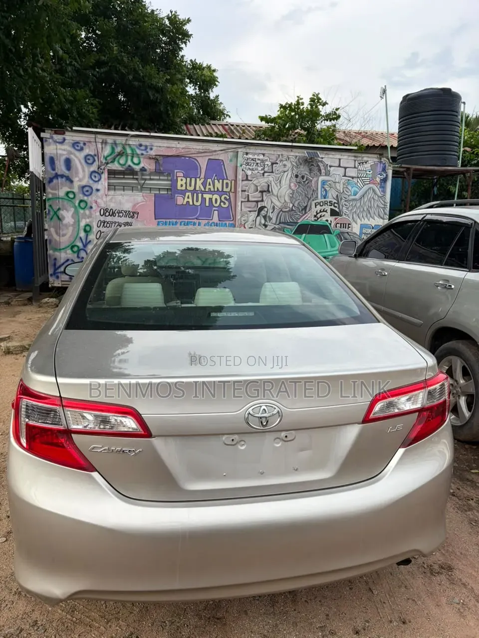 Toyota Camry 2012 Gold