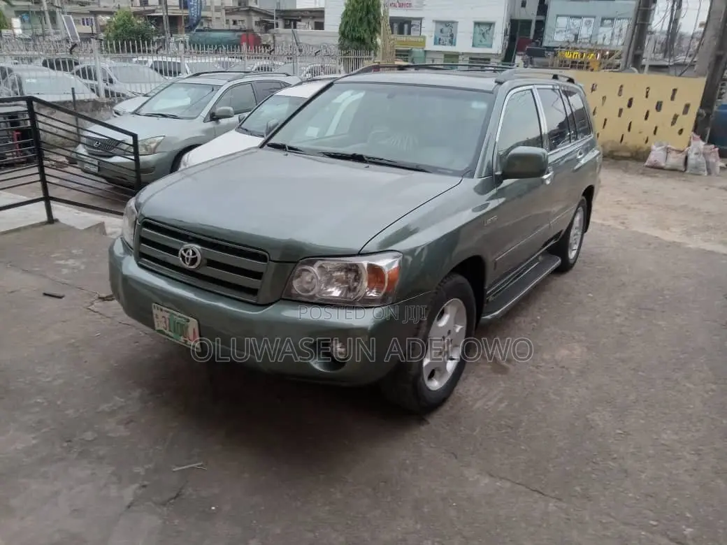 Toyota Highlander Limited V6 2005 Gray