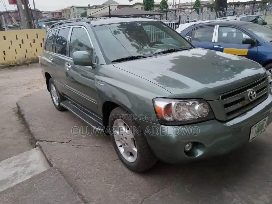 Toyota Highlander Limited V6 2005 Gray