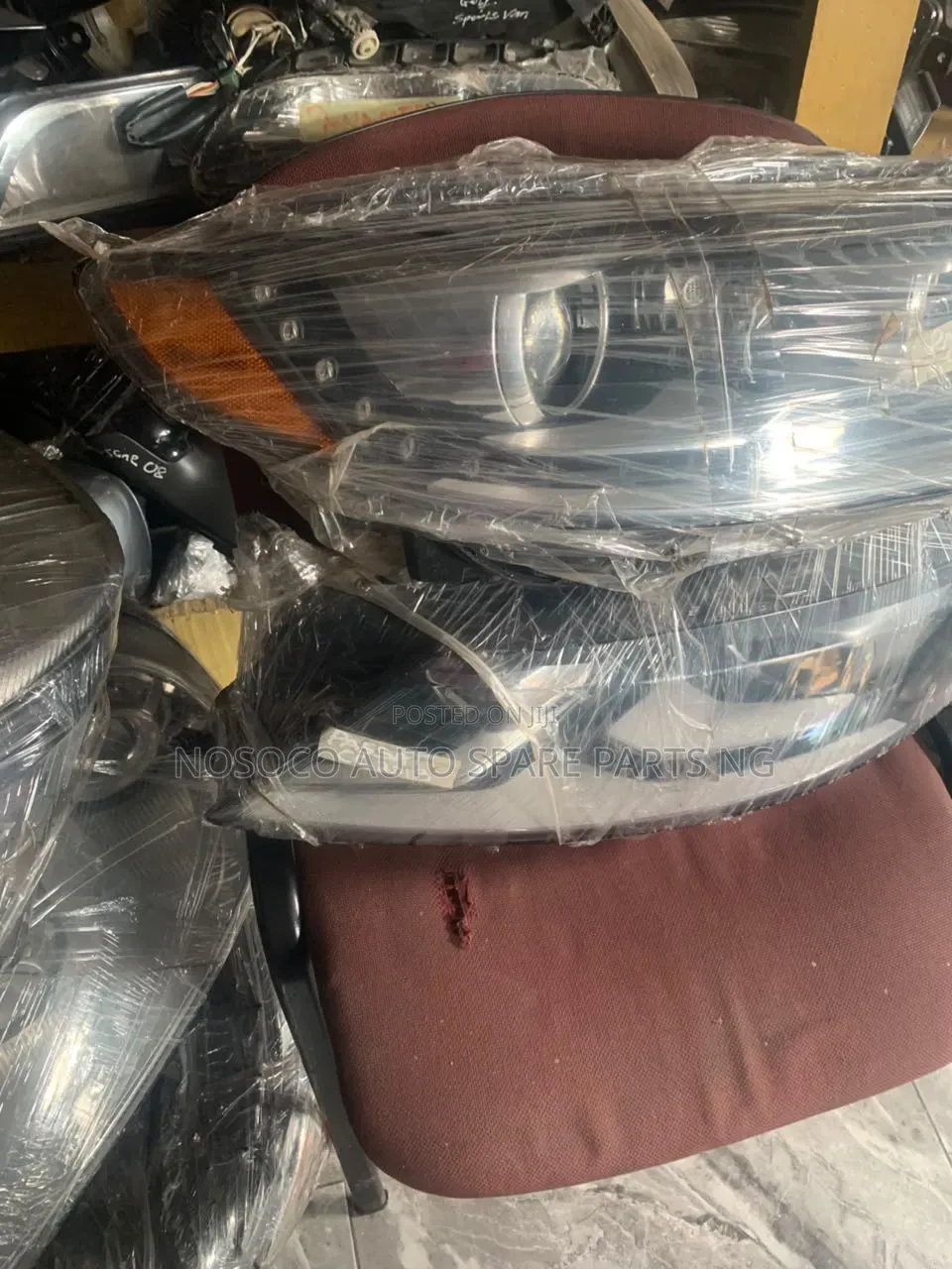 Head Light Volkswagen Passat CC 2013