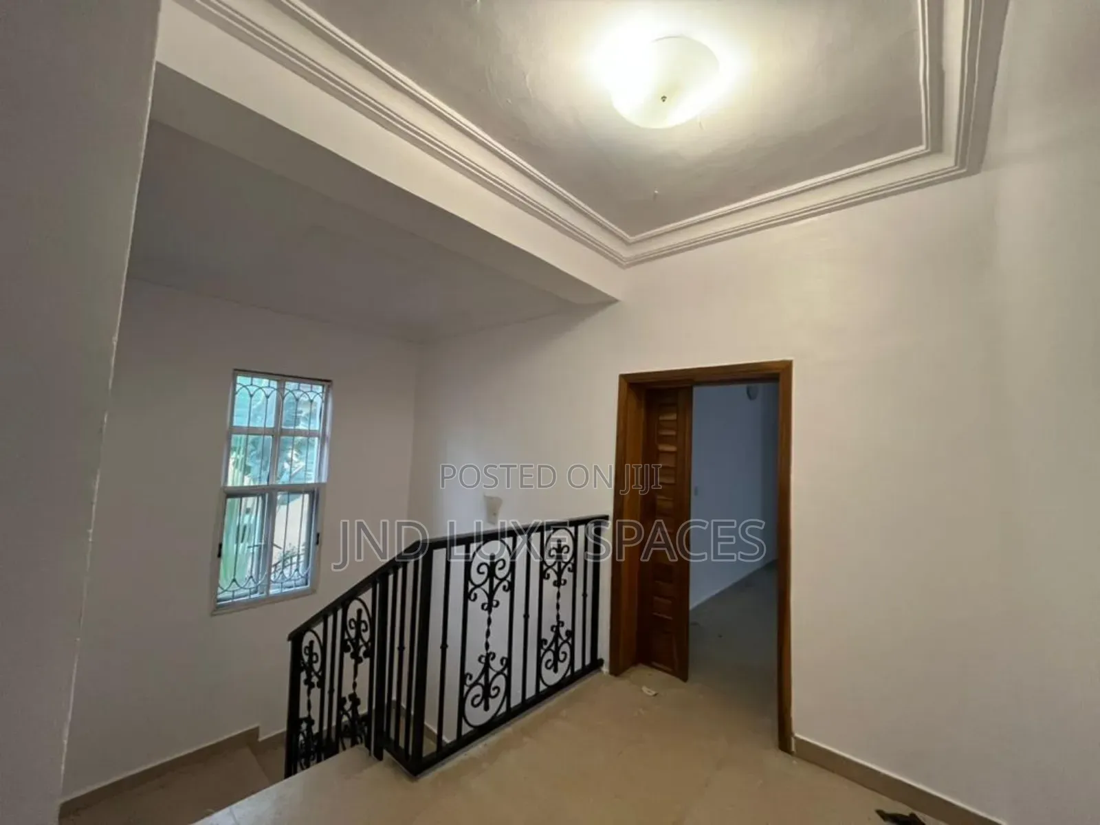 5bdrm Duplex in Banana Island for rent