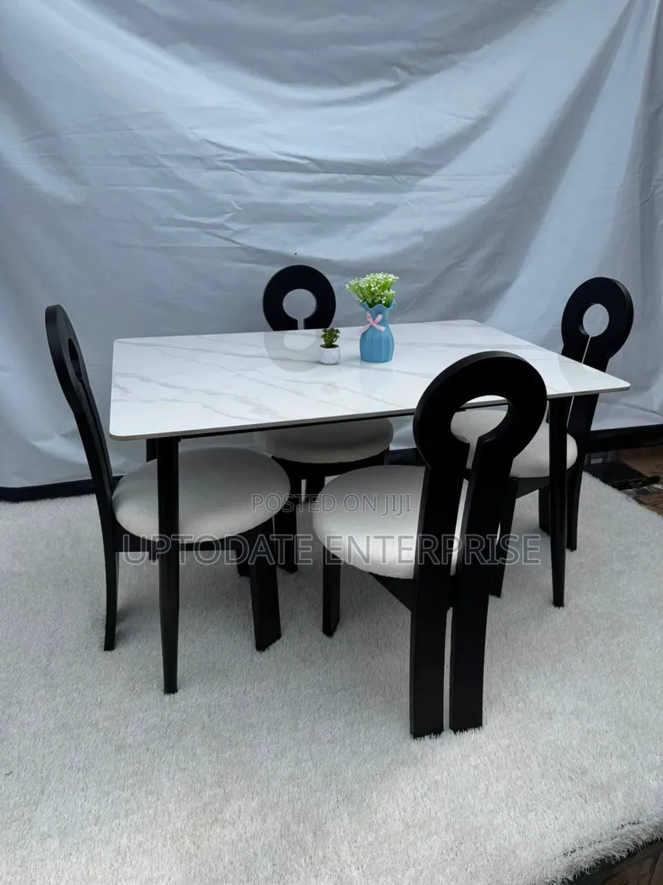 White and Black Dining Set 4seater