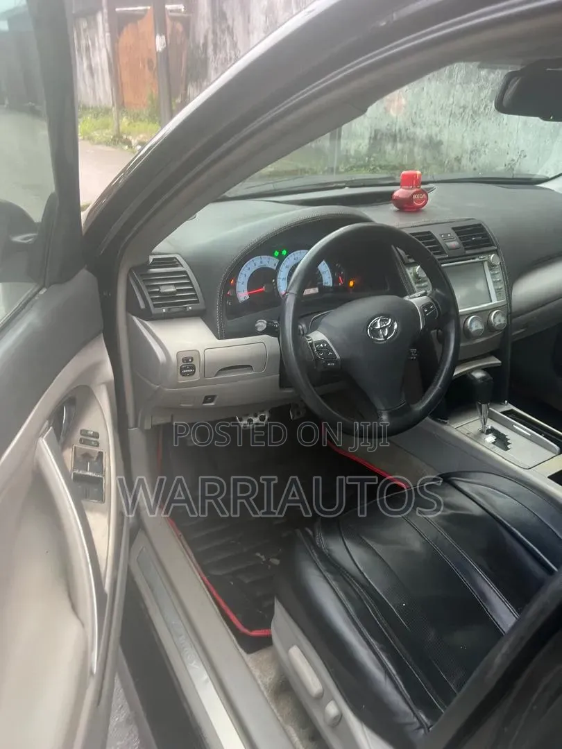 Toyota Camry 2010 Black