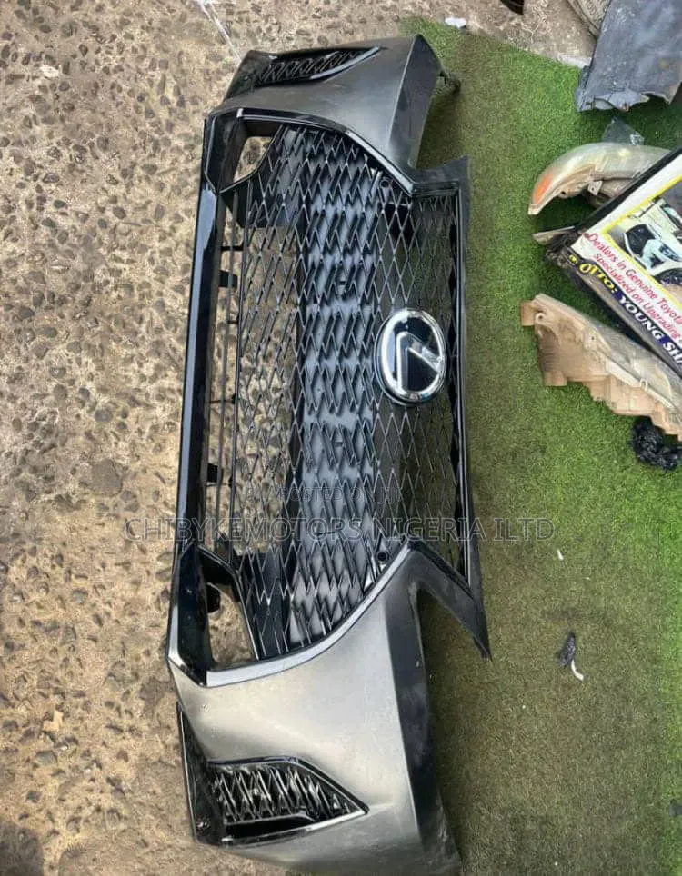 Complete Front Bumper Lexus Is250 2018 Model