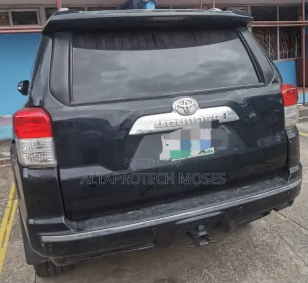 Toyota 4-Runner 2013 Black