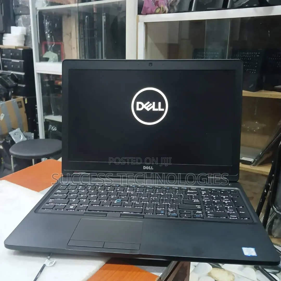 Laptop Dell Latitude 5580 8GB Intel Core i5 SSD 256GB