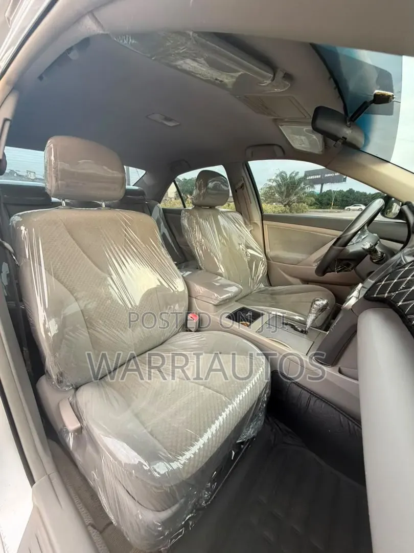 Toyota Camry 2008 Silver