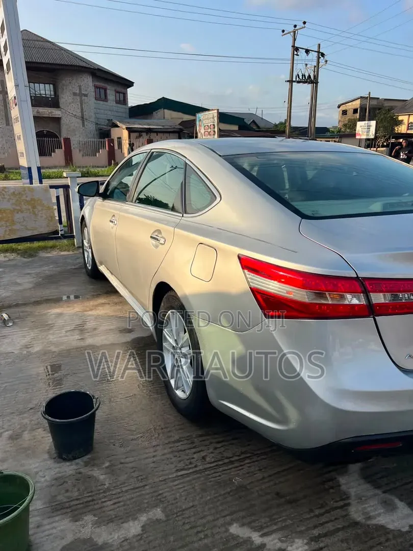 Toyota Avalon 2016 Silver