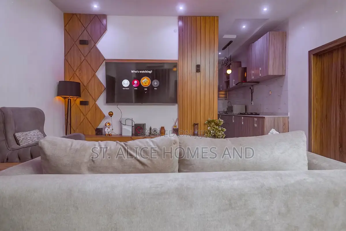 Core House London 2 Bedroom Apartment With Ps5 and Balcony
