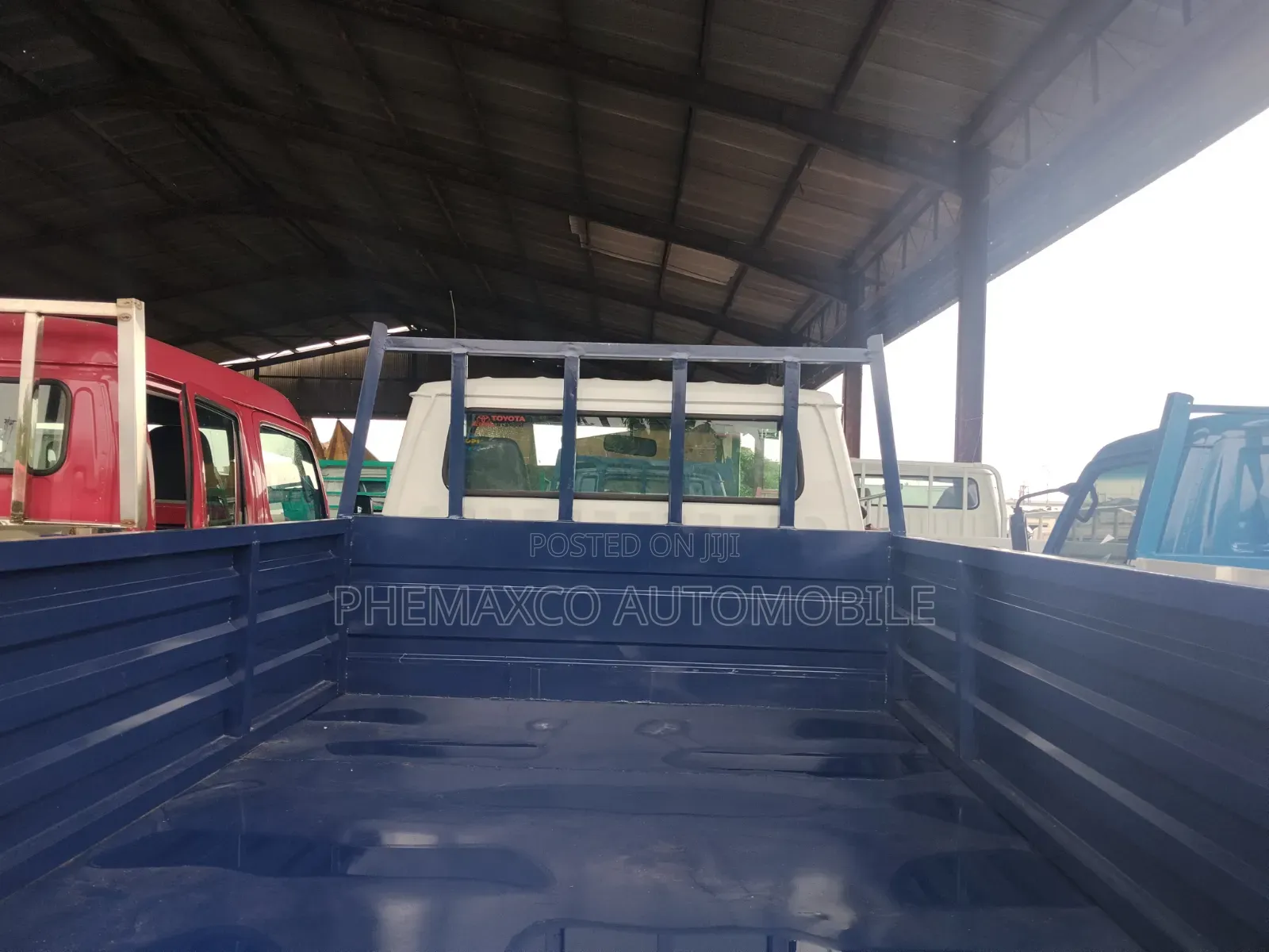Clean Neat Toyota Dyna 100