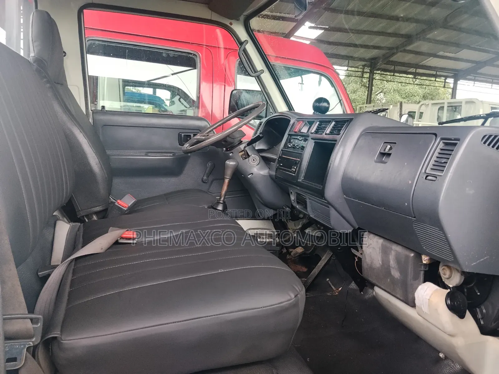 Clean Neat Toyota Dyna 100