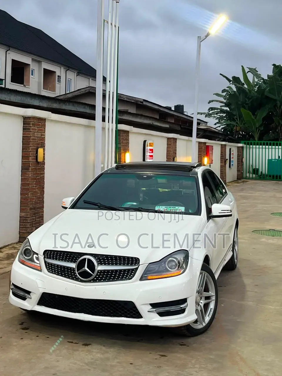 Mercedes-Benz C350 2013 Off white