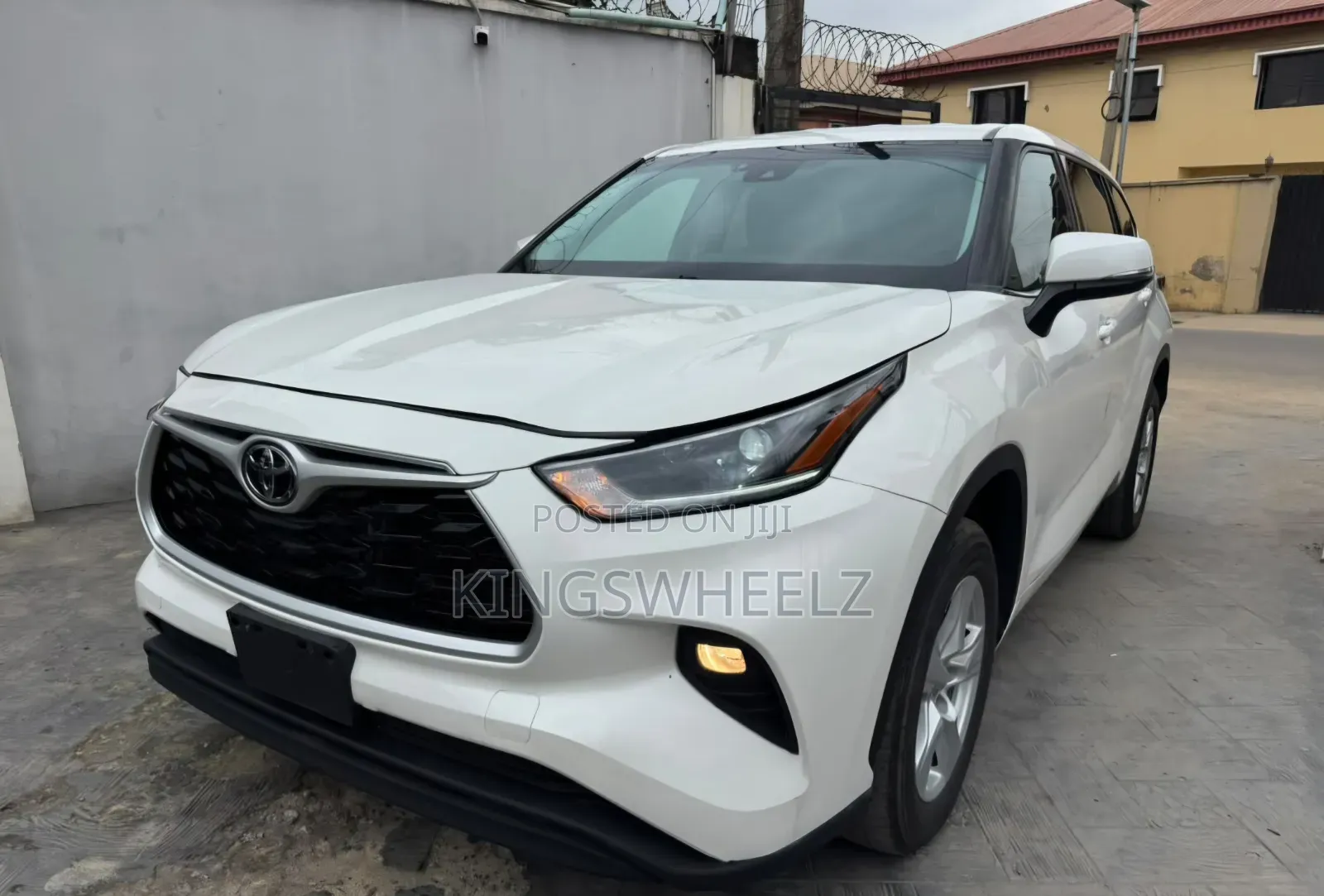 Toyota Highlander 2021 White