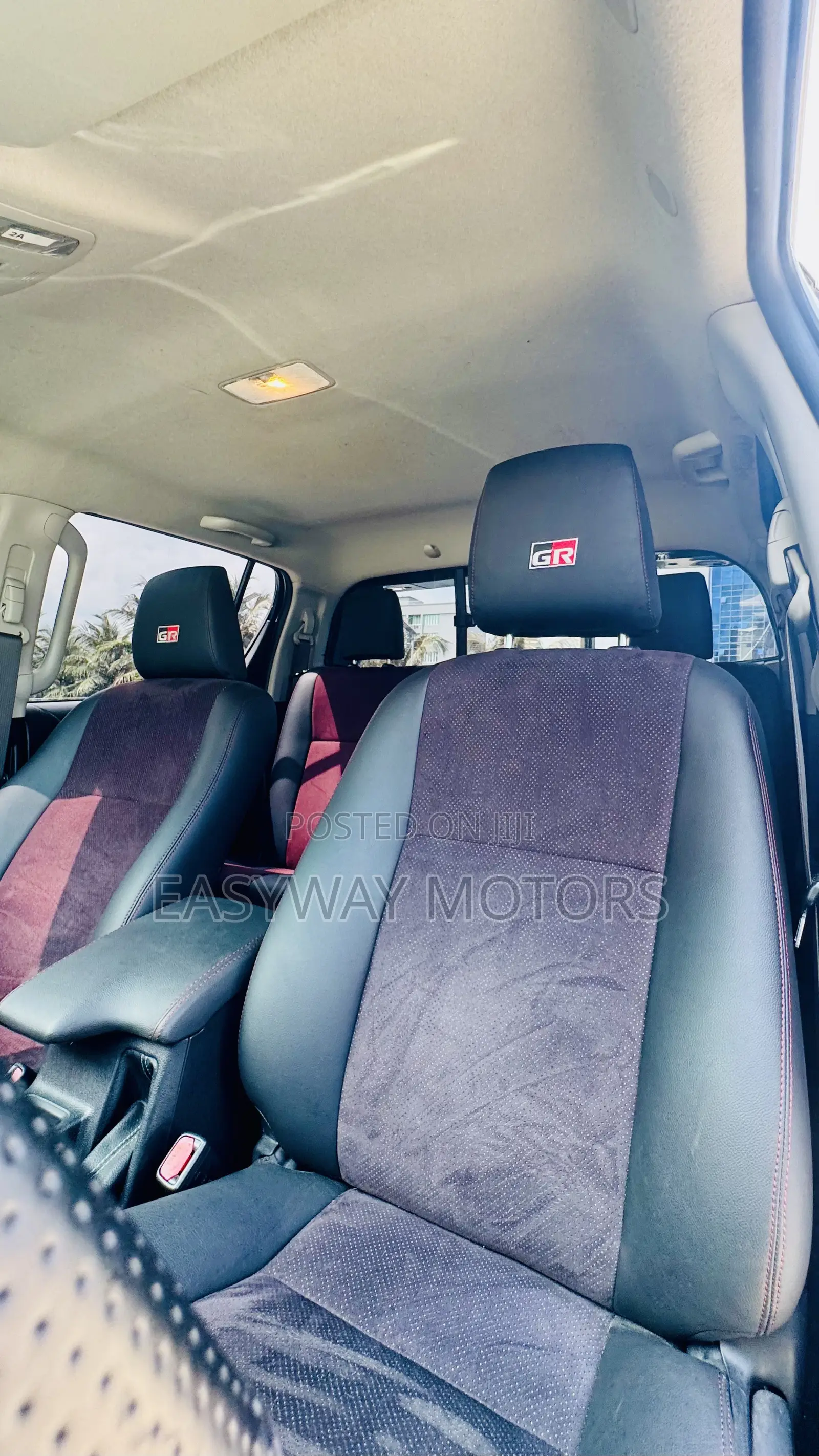 Toyota Hilux Workmate 2019 White