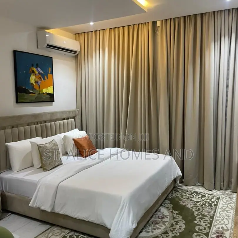 Phvarat Studio Luxury Apartment With Balcony, Gym & Washing Machine