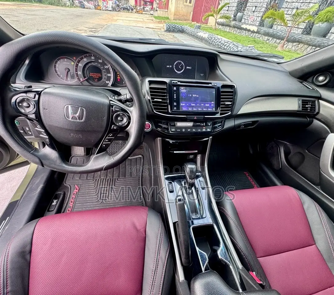 Honda Accord Touring V6 2dr Coupe FWD (3.5L 6cyl 6A) 2017 Green