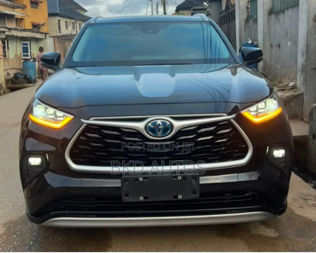 Toyota Highlander Platinum AWD 2023 Black