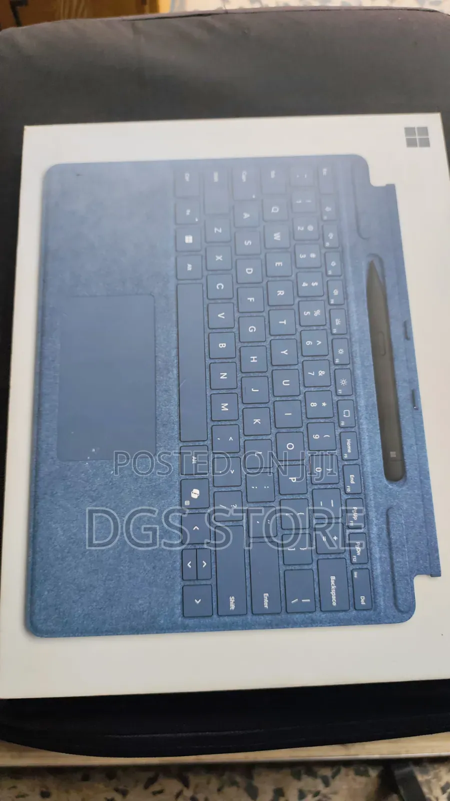 Microsoft Surface Pro 8, 9,10,11,13Keyboard With Pen