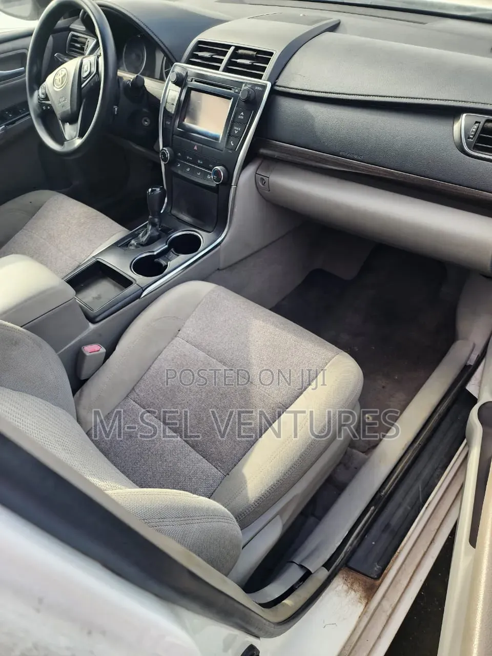 Toyota Camry 2015 White