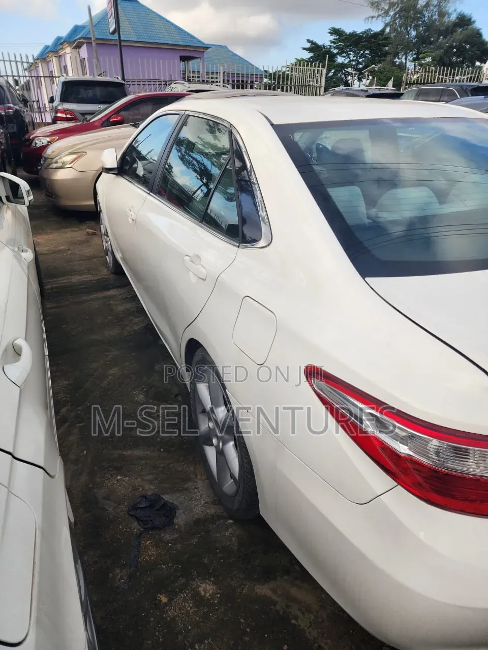 Toyota Camry 2015 White