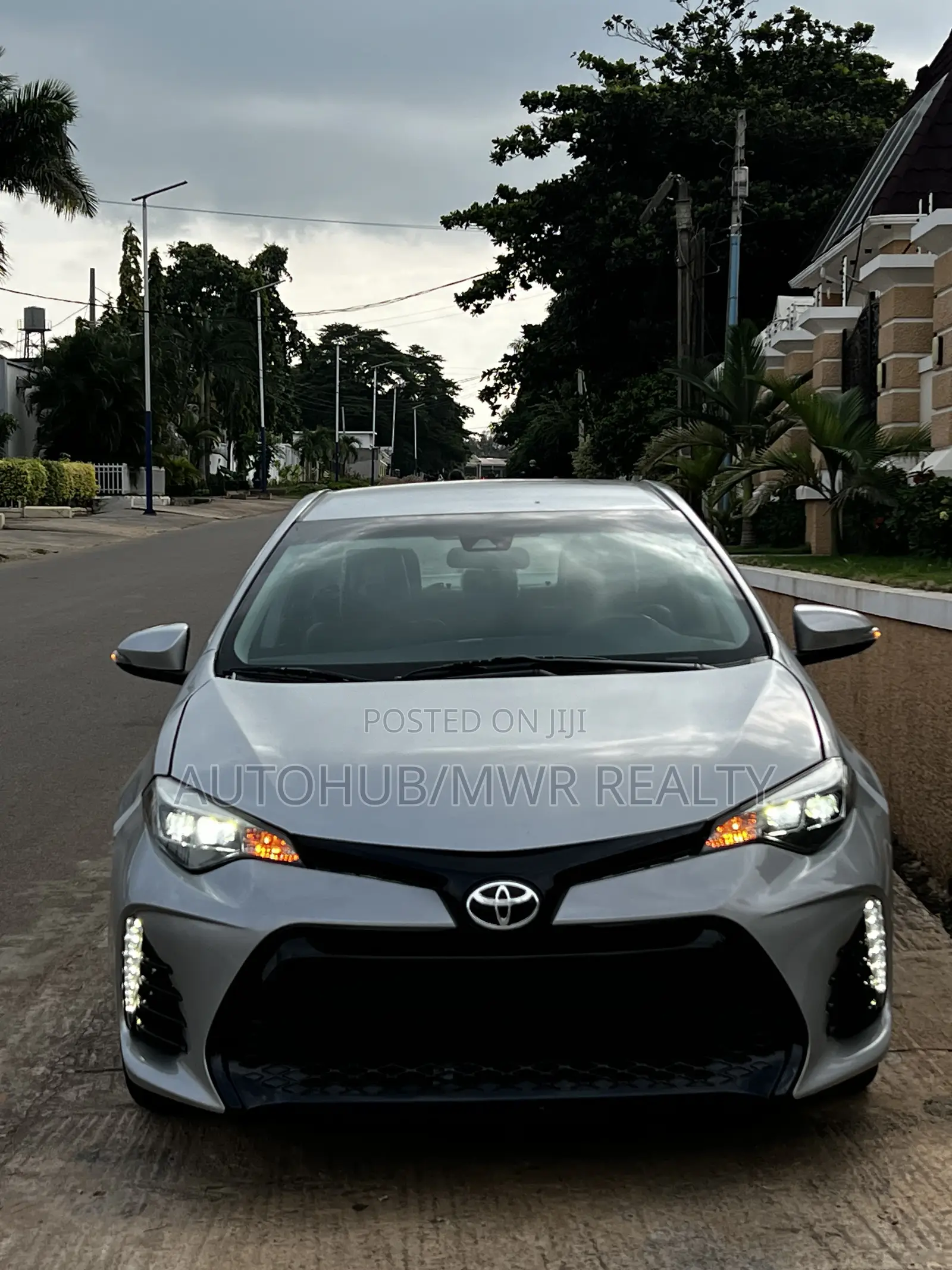 Toyota Corolla 2018 Silver