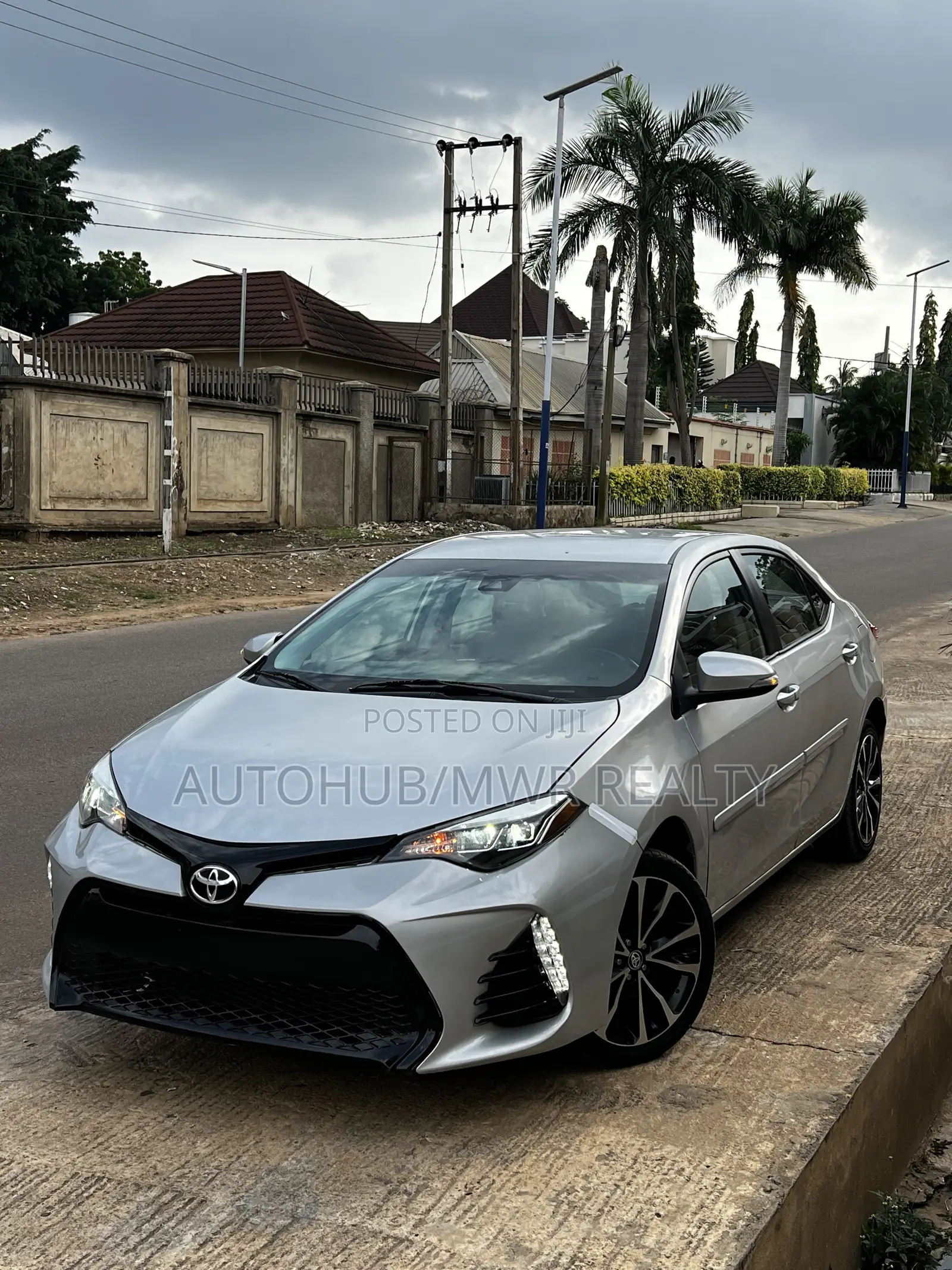 Toyota Corolla 2018 Silver