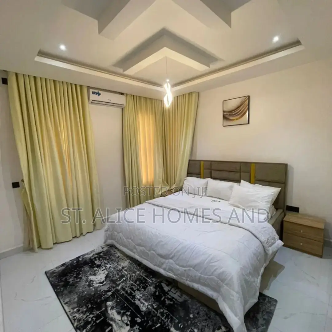 Phvarat 3 Bedroom Luxury Apartment With Washing Machine