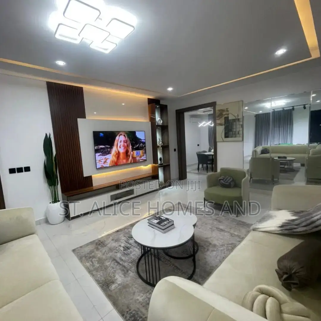 Phvarat 3 Bedroom Luxury Apartment With Washing Machine