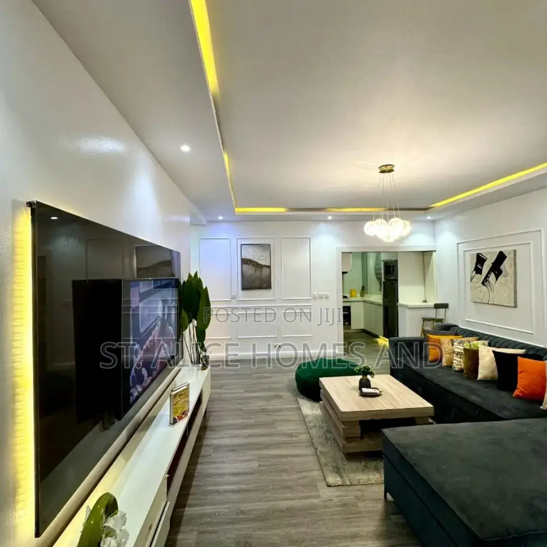 Phvarat 2 Bedroom Apartment With Rooftop and Gym