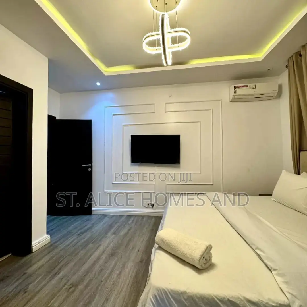 Phvarat 2 Bedroom Apartment With Rooftop and Gym